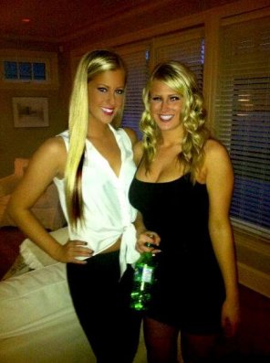 Blondes