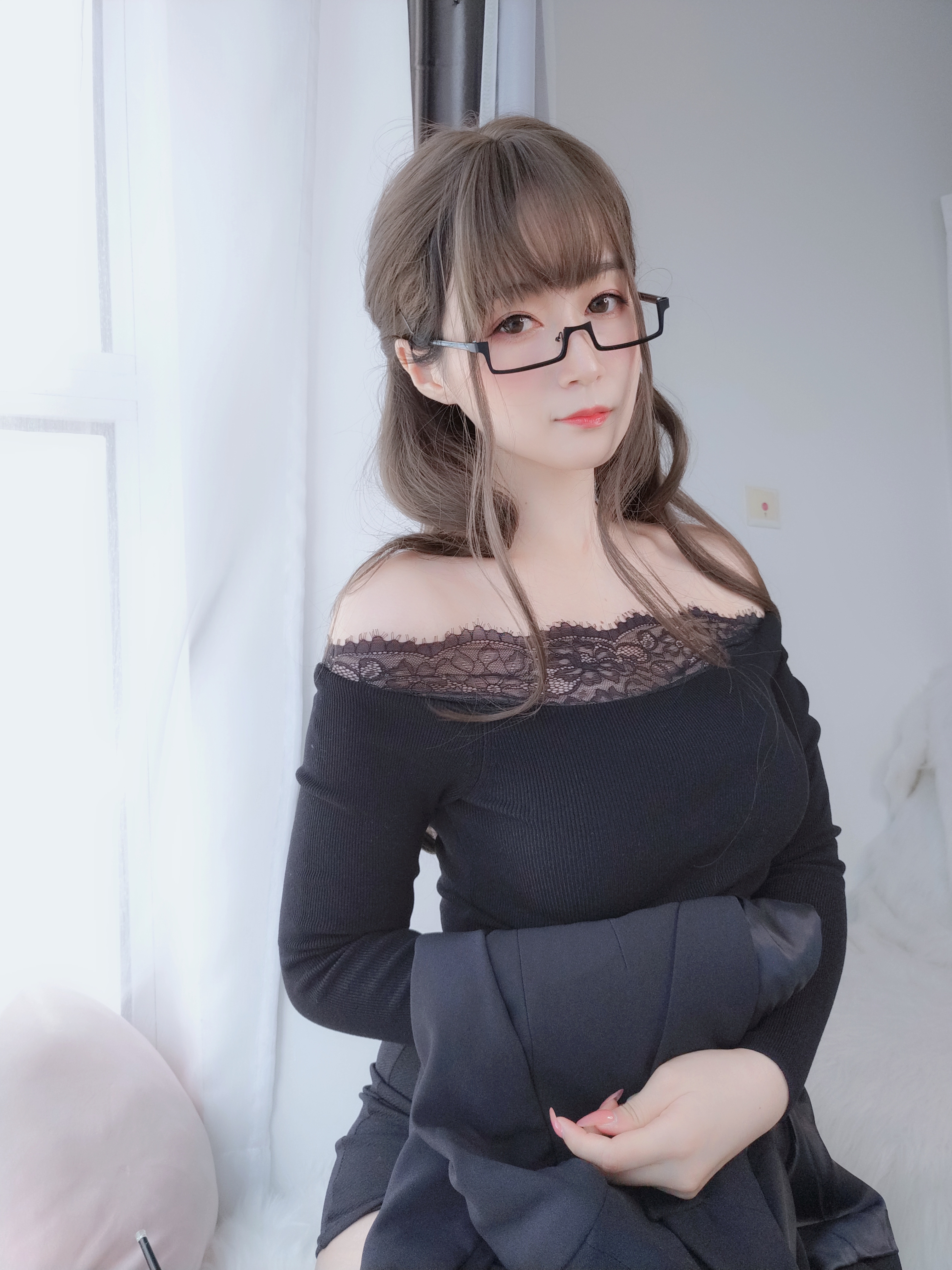 amateur photo Baiyin811 (白银81) - 黑西服 (5)