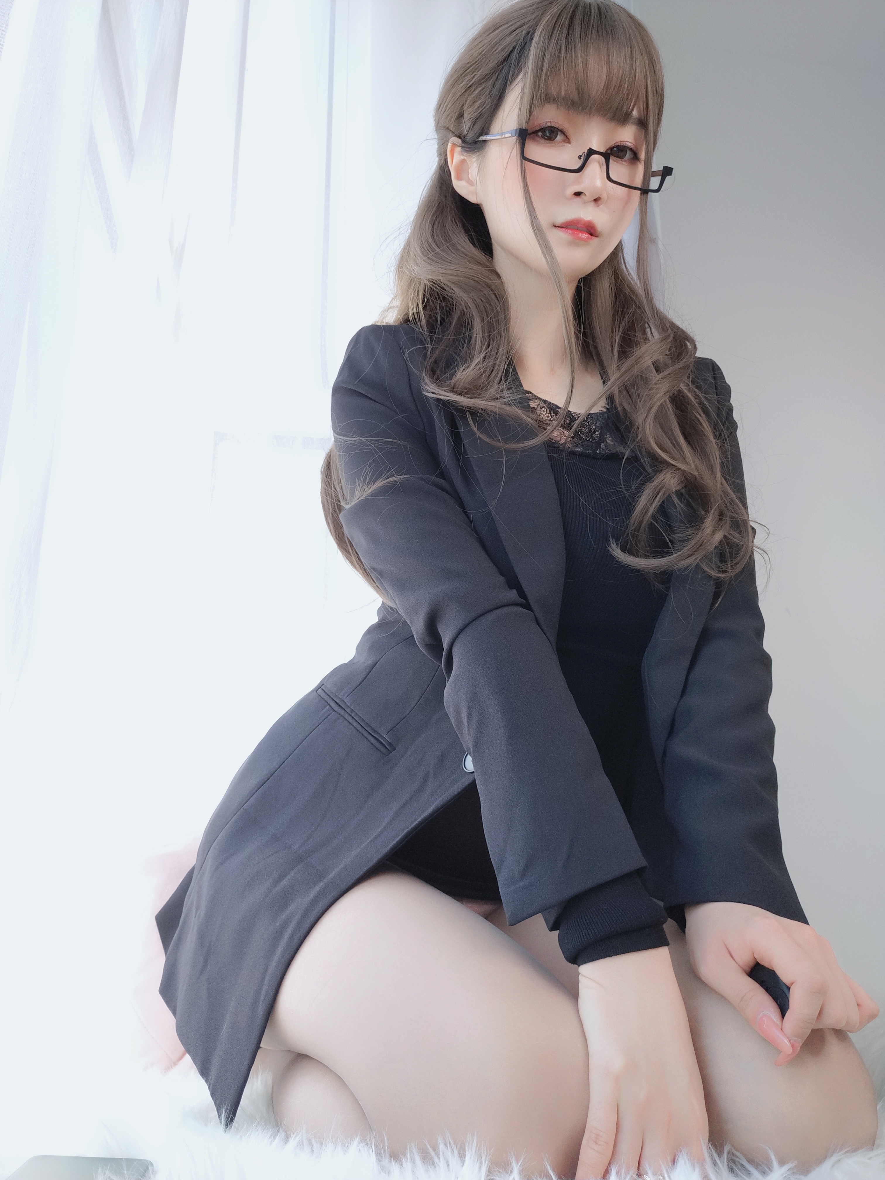 amateur photo Baiyin811 (白银81) - 黑西服 (26)