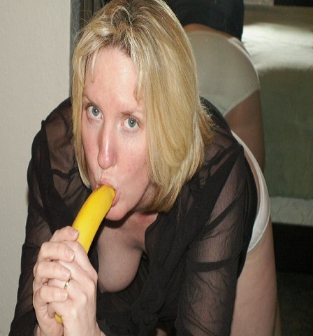 novice portray Banana Babe 1