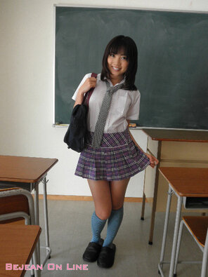 amateur pic BeJean-2010.05-Haruka.Itou-058