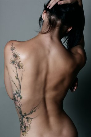 amateur pic Shoulder Back Skin Tattoo Neck 