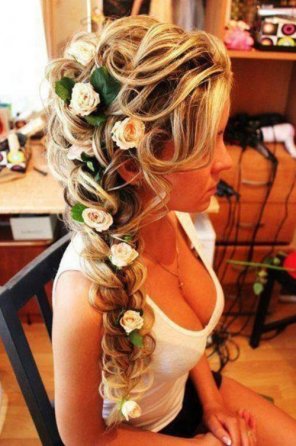Flowery hair