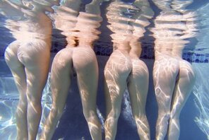 amateur pic 524143-underwater_880x660