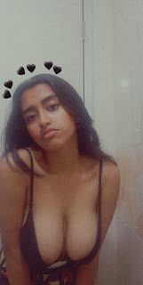 amateur photo Indian Girl With Heavy Knockers0002