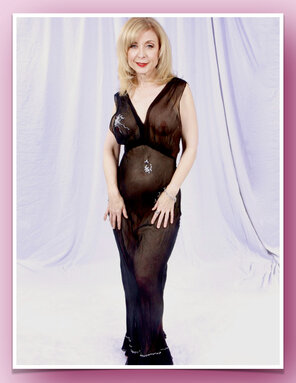 amateur pic ‎Nina Hartley Opens up.‎8