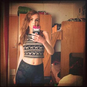 amateur pic Clothing Shoulder Waist Crop top Selfie 
