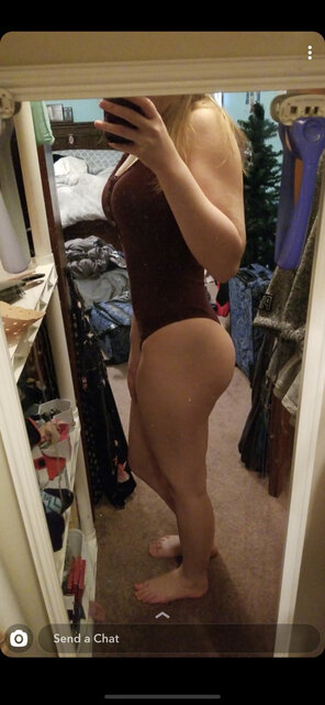 Butt like a semi circle [19]