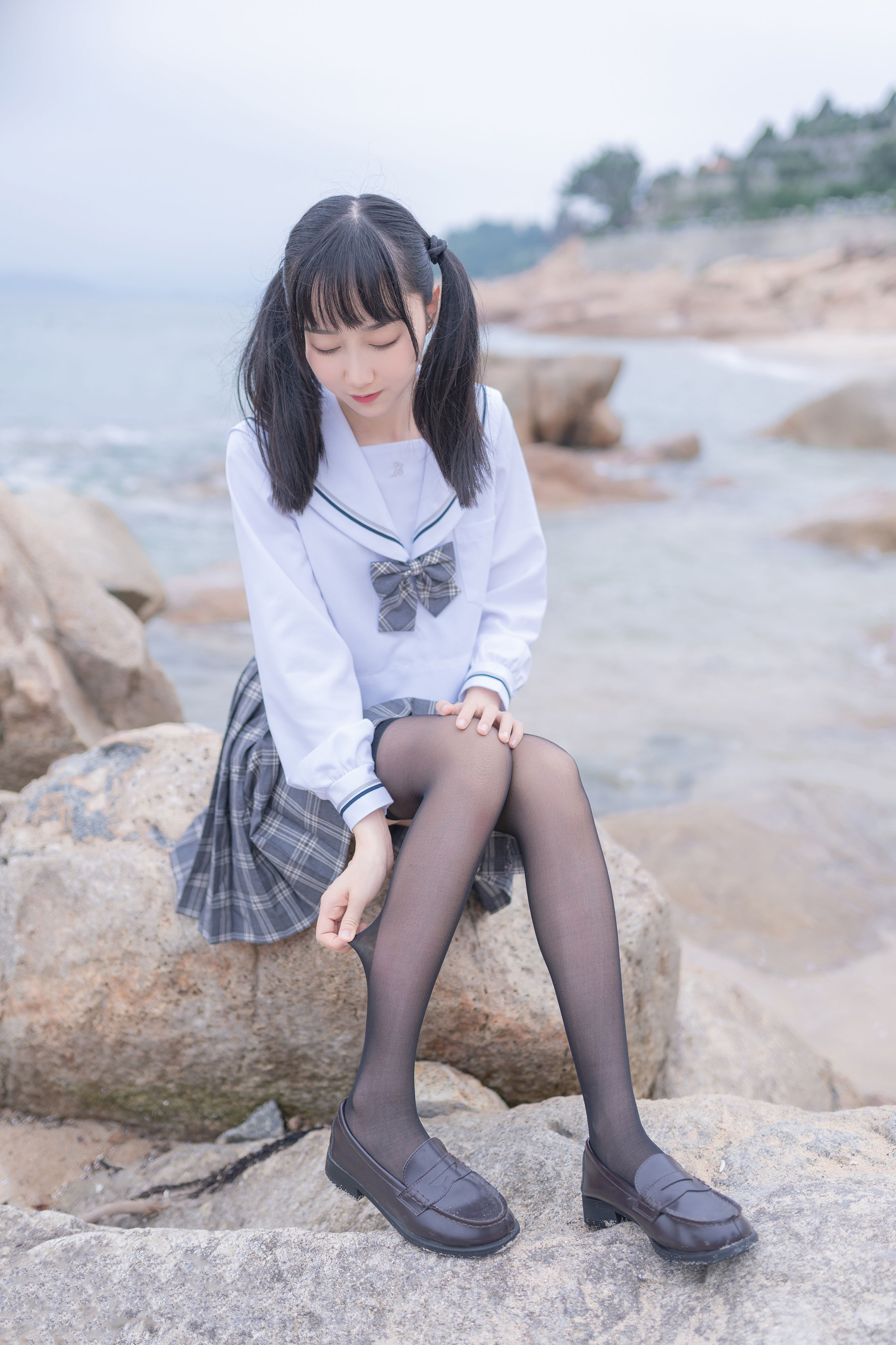 amateur photo KimemeOwO (木绵绵OwO) No. 10 - 海边JK (2)