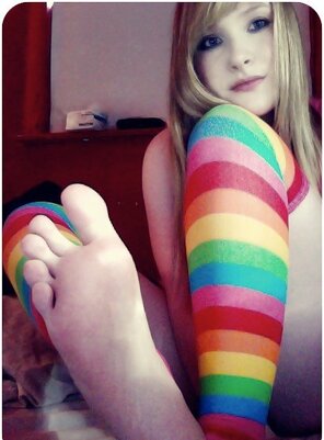 amateur pic 403763-blonde-teen-with-striped-socks