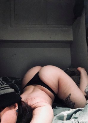 [f] spread eagle cross the block