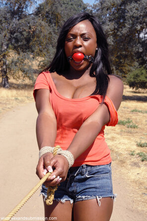 amateur pic Jada Fire (666)