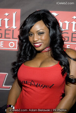 amateur pic Jada Fire (1153)