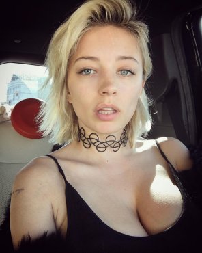 amateur pic Nice choker