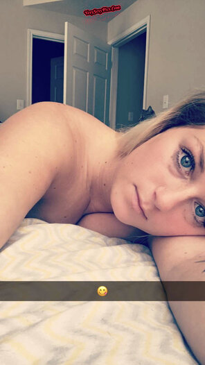 amateur photo Nude Amateur Pics - American Snapchat Teen084