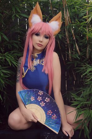 amateur pic Beke-Jacoba-Tamamo-13