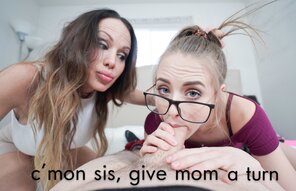 amateur pic 00 kyler mckenz give2mom