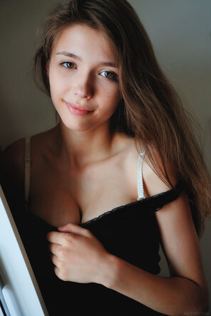 amateur pic MetArt_Toneca_Mila-Azul_high_0009