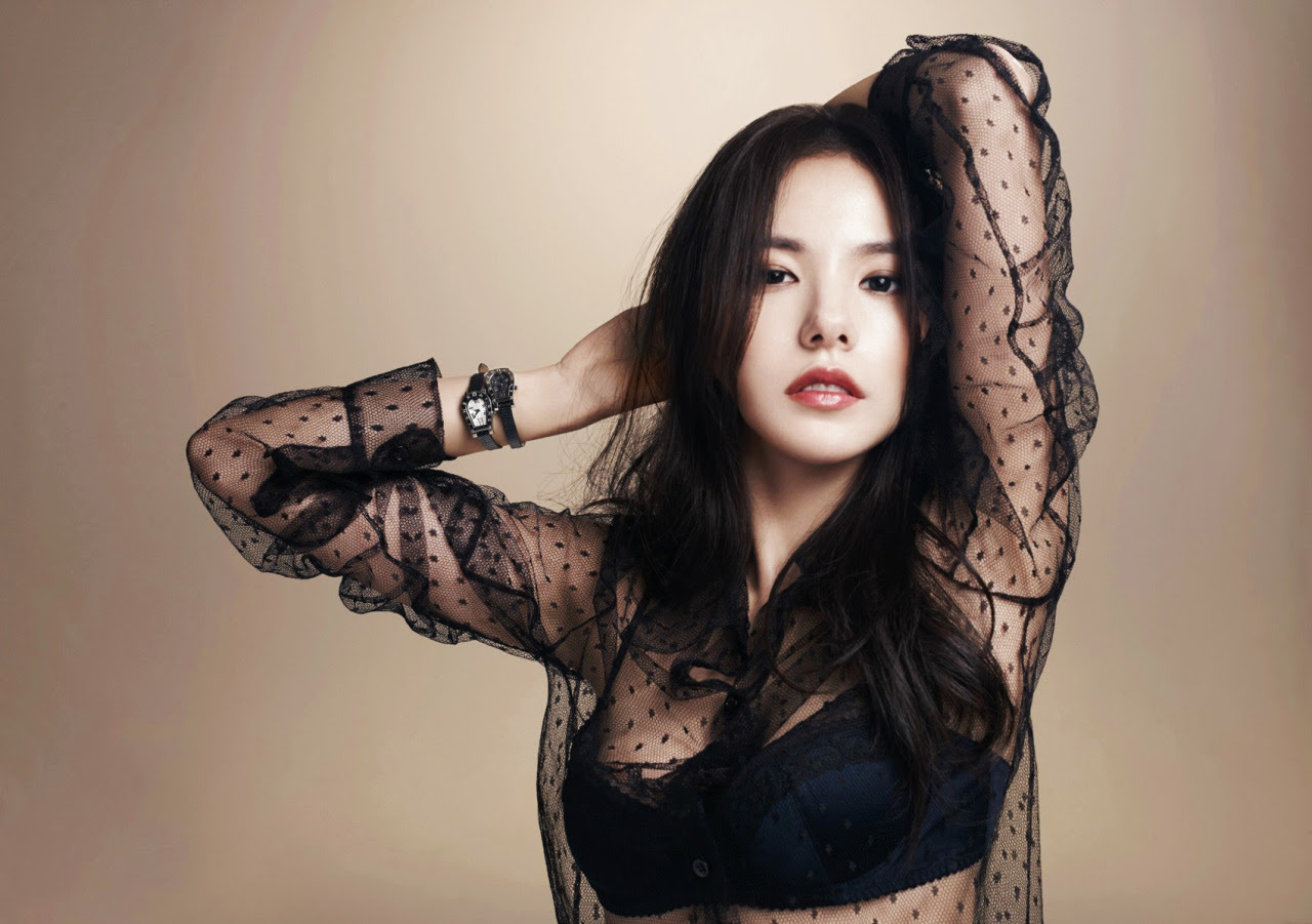 amateur photo Min Hyo Rin (3)