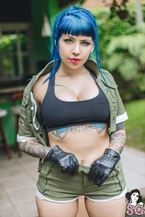 amateur pic fla-the-queen-of-fighters-suicide-girls_04