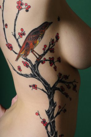 amateur pic Large image [2848x4288] of a lovely cherry blossom tattoo on what I presume is the side of a hot chick!