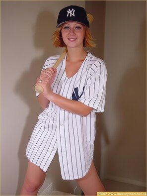 amateur pic enlarge-2Stroke2 - Lindsey Marshal - Baseball - 0002 - lindsey-marshal-baseball-10-enlarge