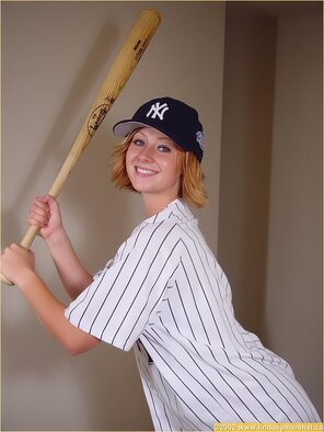 amateur pic enlarge-2Stroke2 - Lindsey Marshal - Baseball - 0003 - lindsey-marshal-baseball-11-enlarge