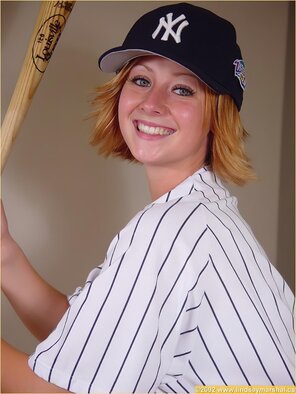 amateur pic enlarge-2Stroke2 - Lindsey Marshal - Baseball - 0005 - lindsey-marshal-baseball-13-enlarge