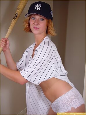 amateur pic enlarge-2Stroke2 - Lindsey Marshal - Baseball - 0010 - lindsey-marshal-baseball-18-enlarge