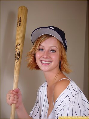 amateur pic enlarge-2Stroke2 - Lindsey Marshal - Baseball - 0014 - lindsey-marshal-baseball-21-enlarge