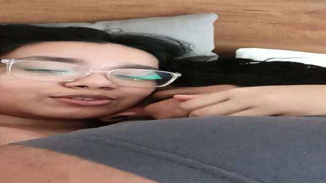 Uma Ghosh shares a passionate moment with her BF