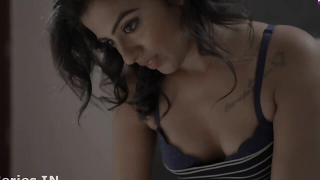 Pooja Bhabhi Ki chut Se Pani Nikala ep 11