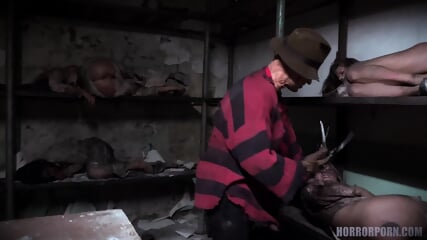 HORROR PORN – Freddy BDSM Nightmare