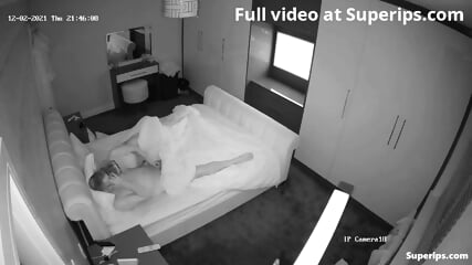 IPCAM – Naked German Stepdad Sleeps With His Daughter