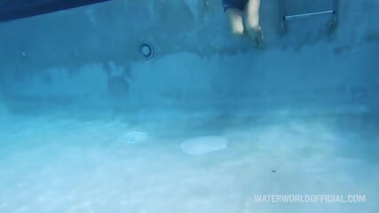 Hot Lana Lohan Underwater Breath Hold And Drowning 2