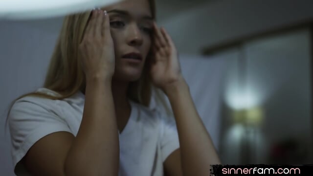 Sinner stepsis got passionate fucked in doggystyle