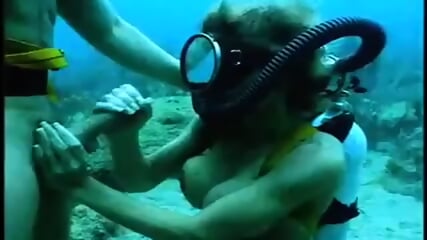 Vintage Scuba Sex