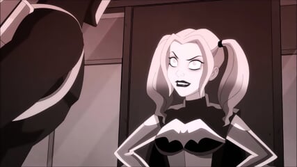 Harley Quinn BALLBUSTING Flash, Sexy Heroine Kick In The Balls