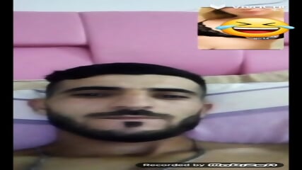 فضيحةمحمد عم يعمل العادة السرية مع صديقته على الكميرا