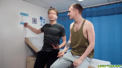 Two Jocks Leo Louis And Ryan Jacobs Decide To Give Each Other A Hand - Leo A