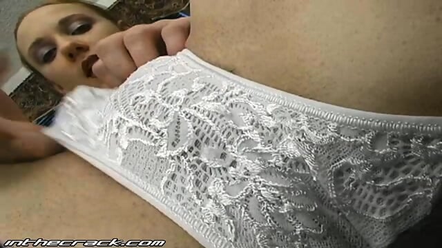 Inthe Crack – Raven 3