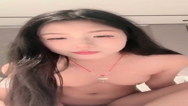 【你的宇吖】极品学妹！超嫩少女学妹的馒头小嫩逼待开发_3