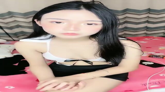 【纯欲女友】校花刚下海就被干了啪啪狂插！爽飞天_3