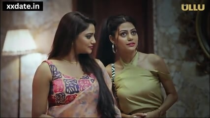 Desi Bhabhi Ke Bade Bade Boobs_