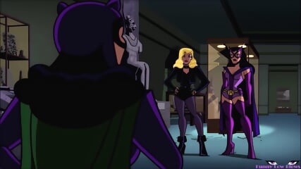BALLBUSTING Black Canary KICK IN THE BALLS, DC Batman, Catwoman, Huntress - Blonde Cat