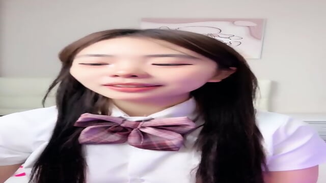 【Aaa露露】爽乳学妹_超美！丰乳肥臀肉欲满满_跳蛋自慰喷了_3