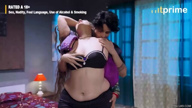 Desi Bhabhi Sucking Ane Fucking with Big Cock