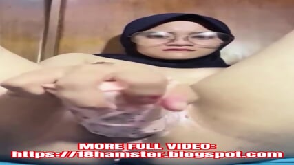 Adik Bu Guru Salsa Doyan Colmek Pake Dildo Besar