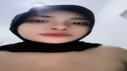 Chella Dini Cantik Live Show Colmek Demi Saweran - Deny Moor