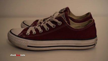 My Sisters Shoes: Maroon Converse Part 2
